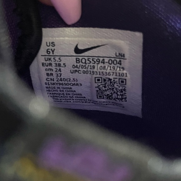 Nike LeBron 17 XVII GS Kids Sneaker LA Lakers Black Purple Knitposite - Picture 8 of 9